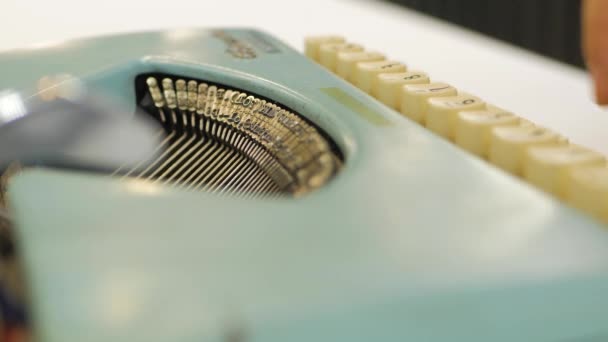 Vue rapprochée des anciens détails de la machine à écrire 