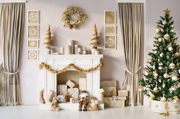 Beautiful Christmas interior decoration — Stock Photo, Image