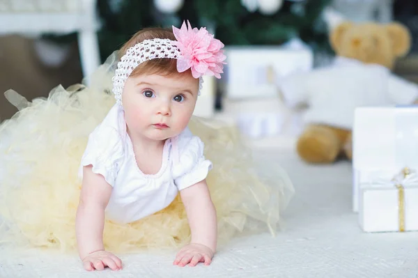 Retrato de uma menina adorável — Fotografia de Stock