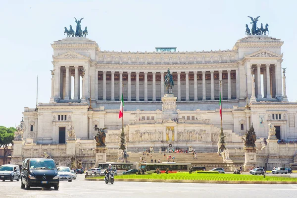 Piazza Venezia a Monumento Nazionale a Vittorio Emanuele II — Stock fotografie