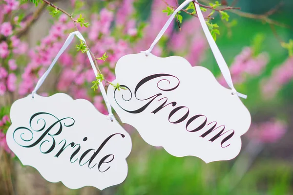 Bride and groom decoration boards outdoors — Stock Photo, Image