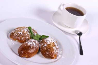 Çay ve topuz Kahvaltı