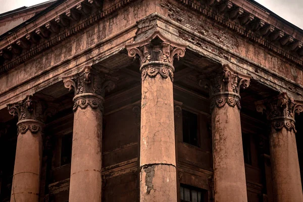 Doku colonnade eski Sarayı