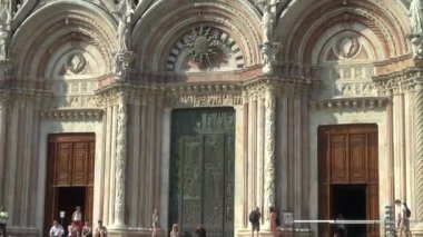 Siena, İtalya - 19 Temmuz 2016 - ünlü katedral Siena, Santa Maria Assunta için özel tasarlanmış ve Siena İtalya, Hd, gerçek zamanlı, 50 fps 1215 ve 1263 arasında tamamlandı