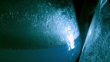 Kimyasal analiz laboratuvar testlerinde. Kimya ekipman atış kapatın. Ultra hd 4k.