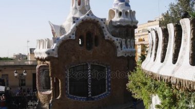 Barcelona, İspanya - Mayıs 2017 yaklaşık: A Parc Guell, kentin önemli turistik mekanlara, gerçek zamanlı, Barselona, İspanya, birini vurdu.