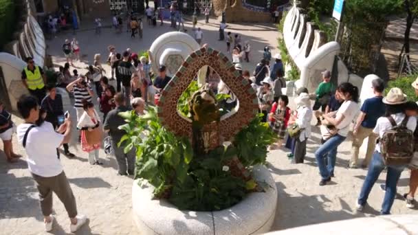 Barcelone Espagne Circa Mai 2017 Plan Dans Parc Guell Une — Video