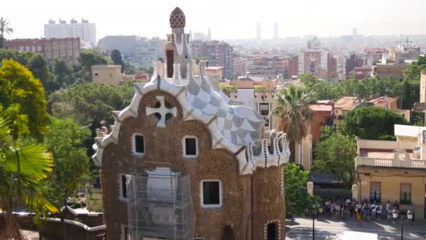 Barcelona Spanien Circa Maj 2017 Skjuten Parc Guell Stadens Stora — Stockvideo