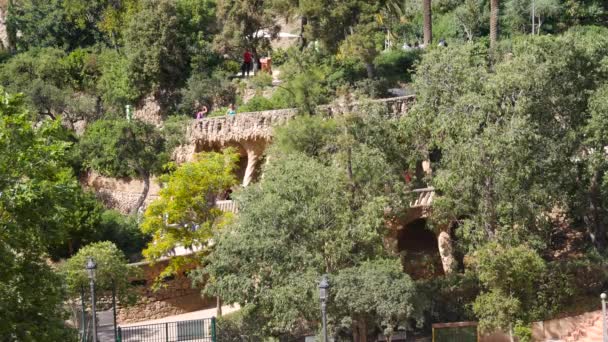 Barcelona España Circa Mayo 2017 Una Toma Parc Güell Una — Vídeos de Stock