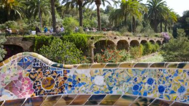 Barcelona, İspanya - Mayıs 2017 yaklaşık: A Parc Guell, kentin önemli turistik mekanlara, gerçek zamanlı, Barselona, İspanya, birini vurdu.