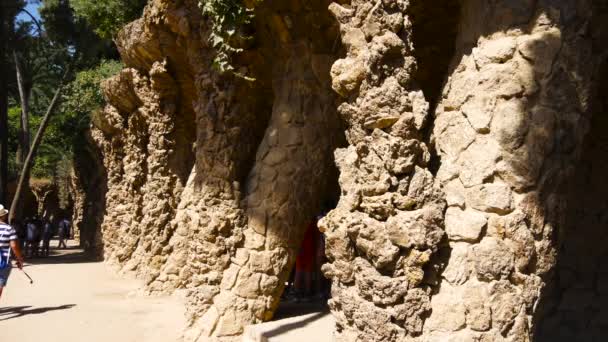 Barcelona España Circa Mayo 2017 Una Toma Parc Güell Una — Vídeo de stock