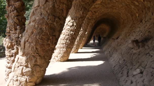 Barcelona Spanien Circa Maj 2017 Skjuten Parc Guell Stadens Stora — Stockvideo