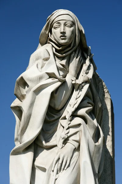 ローマのキャサリン ・ ダ ・ シエナの像 — ストック写真