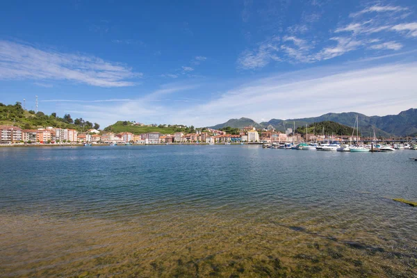 Ribadesella desde el puerto — Foto de Stock