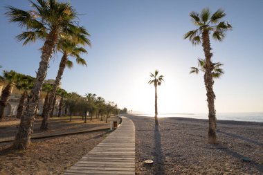 Els Terrers Beach Benicassim, kent çakıl taşı