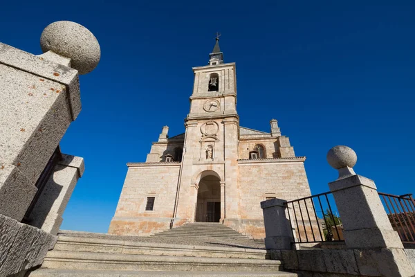 Collegiata di San Pedro nel villaggio di Lerma — Foto Stock