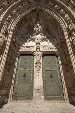 yan kapı Toledo dikey katedralde detay
