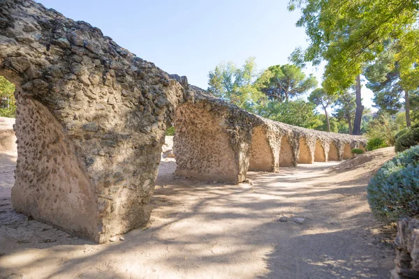 Ruinas de las gradas del antiguo circo romano en Toledo Imagen de archivo