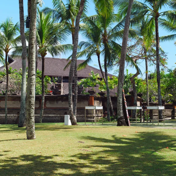 Bali, Endonezya lüks dinlenme Sahilde