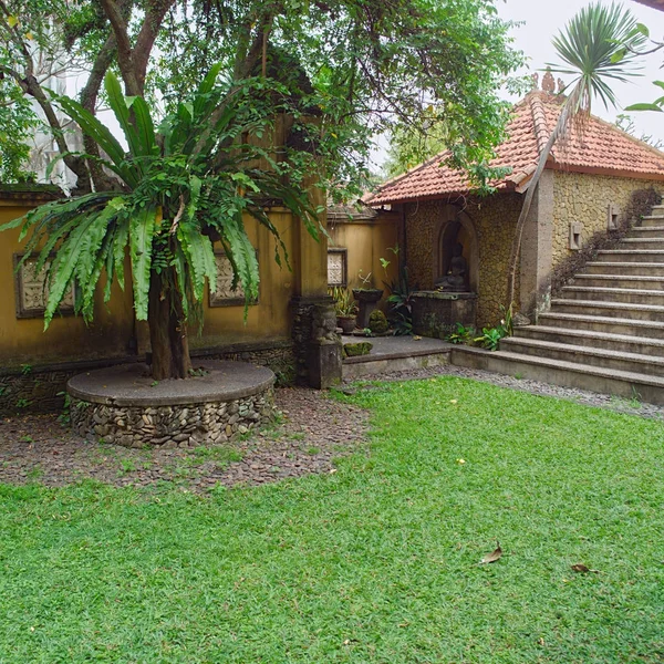 巴厘岛后院 园艺设计 — 图库照片