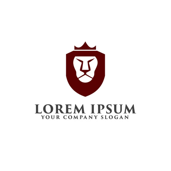 Escudo de leão com logotipo da coroa. conceito de design de luxo — Vetor de Stock