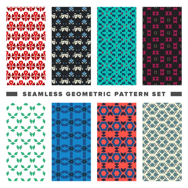 Set of seamless decorative geometric shapes pattern — Stock Vector