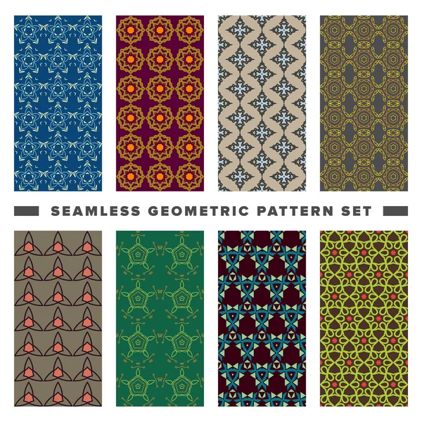 Set of seamless decorative geometric shapes pattern — Stock Vector