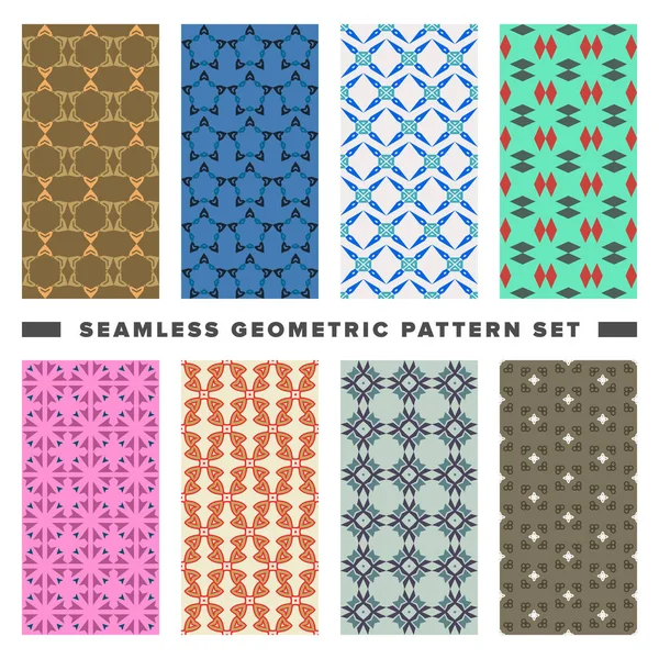 Set of seamless decorative geometric shapes pattern — Stock Vector