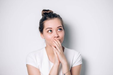 Güzel kadın bir dilek, bir düşün, rüya yapar.