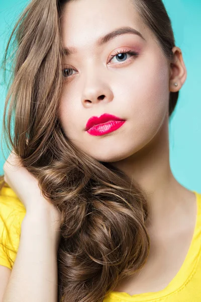 Retrato de mulher bonita — Fotografia de Stock