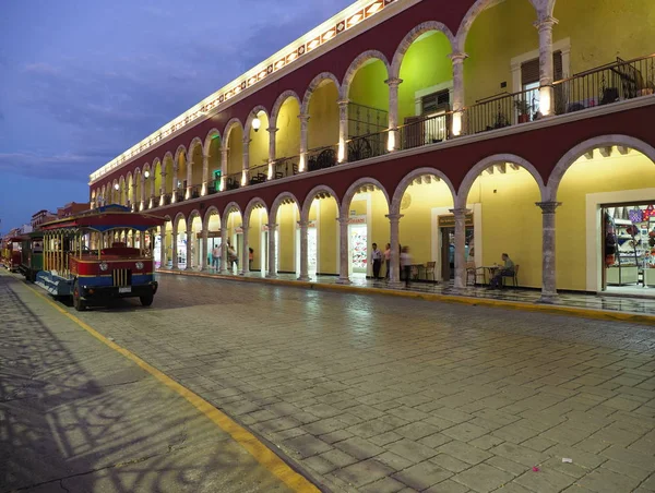 San Francisco Campeche Mexico February 2018 Yellow Colonial Building Arcade — Fotografia de Stock