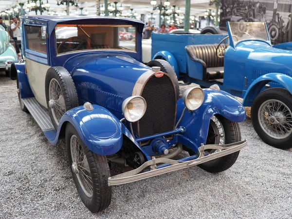 Bugatti typ 40 vyrobený v roce 1927 v evropském Mulhouse City, Francie — Stock fotografie