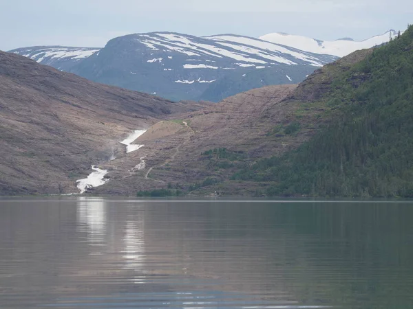 Scenic Svartisvatnet Lake Waterfall Landscapes European Svartisen Glacier Nordland County — Stockfoto