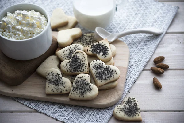 Домашнє Печиво Маком Молоком Сиром Горіхами Сніданок — стокове фото