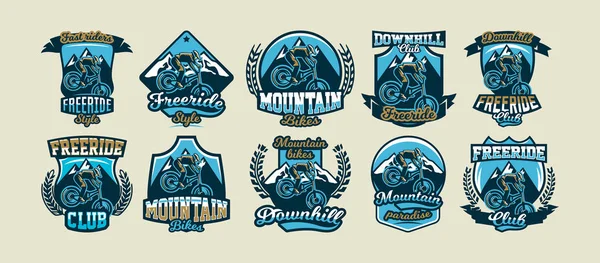 Coleção de logotipos coloridos, emblemas, adesivos cavaleiro para executar truques em uma bicicleta de montanha em um fundo de montanhas, ilustração vetorial isolado. Club downhill, freeride. Impressão em camisetas . — Vetor de Stock