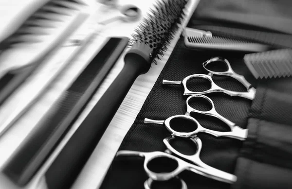 Ciseaux Peignes Professionnels Élégants Coiffeur Concept Salon Coiffure Ensemble Outils — Photo