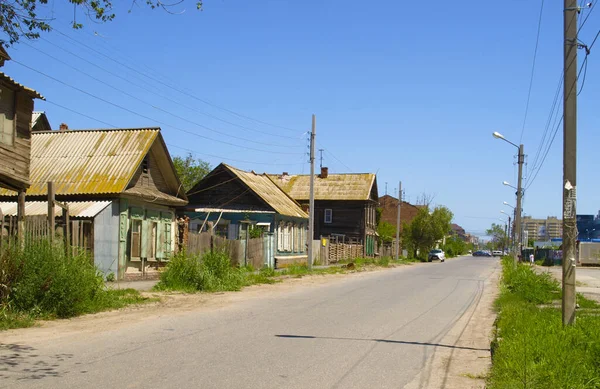 Astrakhan街上的老房子俄罗斯 — 图库照片