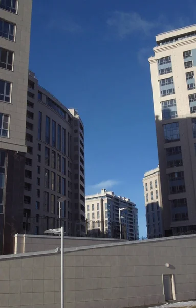 Nieuwe residentiële wijken van de stad. — Stockfoto