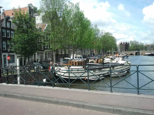 Uma viagem a Amesterdão . — Fotografia de Stock