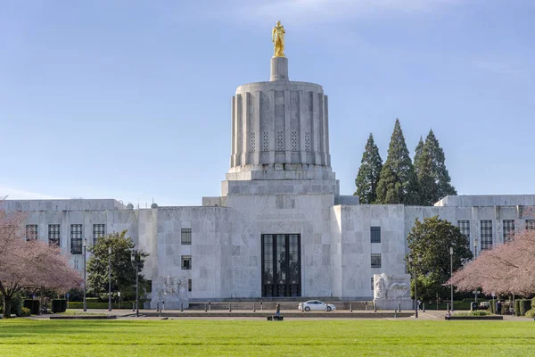 Devlet capitol Salem Oregon bina.