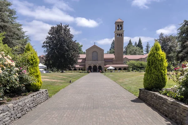 A Abadia de Mt. Angel Oregon . — Fotografia de Stock