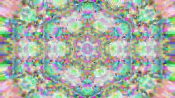 Fondo de vídeo caleidoscópico colorido. Coloridos patrones caleidoscópicos. Zoom en el diseño del círculo de color arco iris. O para eventos y clubsmedallion, yoga, india, árabe, mandala, animación fractal — Vídeos de Stock