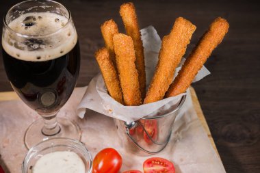 Kraker ve sos şeklinde bira için onlar için snack