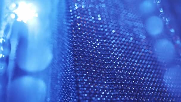 Wunderschöne Kristallperlen in blau. — Stockvideo
