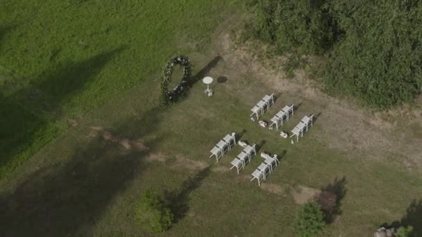 Belle décoration de sortie enregistrement de mariage . — Video