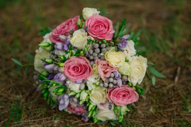 Beautiful wedding bouquet of fresh fresh flowers.