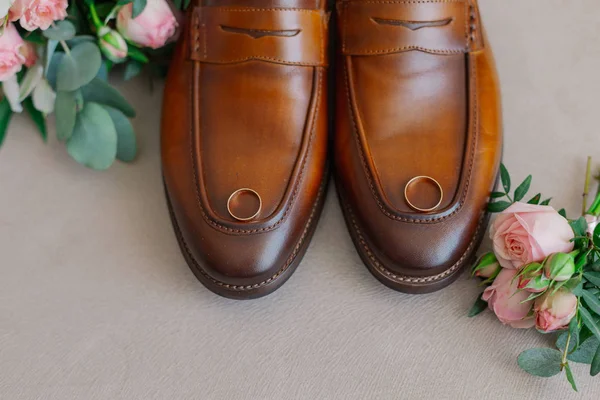 Stylish and beautiful groom accessories for the wedding. — ストック写真