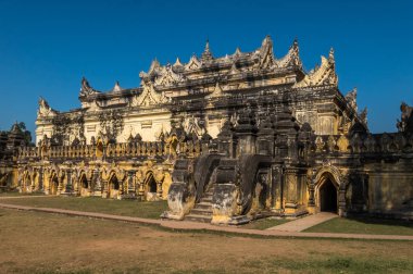 Maha Aungmye Bonzan Manastırı