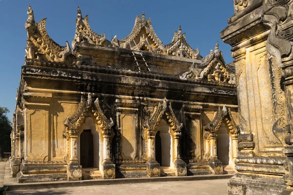 Maha Aungmye Bonzan Monastery — Stock Photo, Image