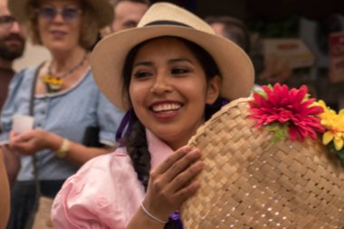 Kirchtag geçit töreninde